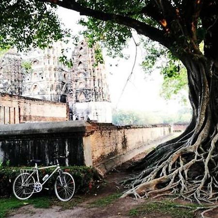 Sukhothai Cozy Hostel And Dorm Bagian luar foto