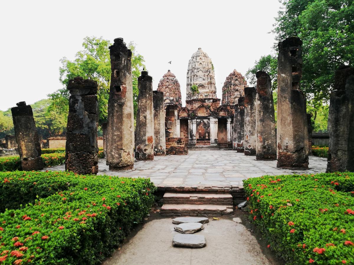 Sukhothai Cozy Hostel And Dorm Bagian luar foto