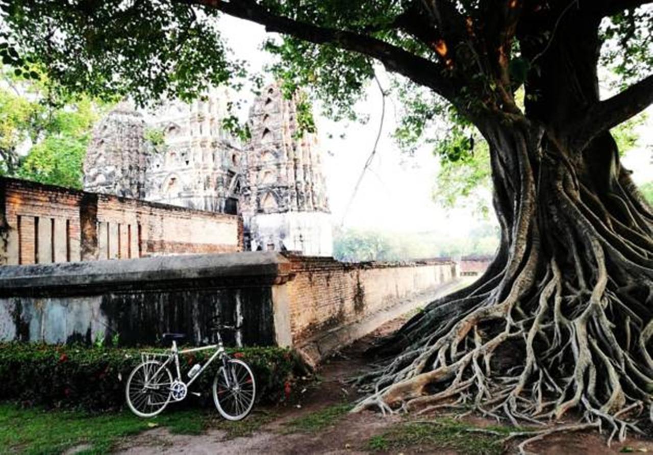 Sukhothai Cozy Hostel And Dorm Bagian luar foto