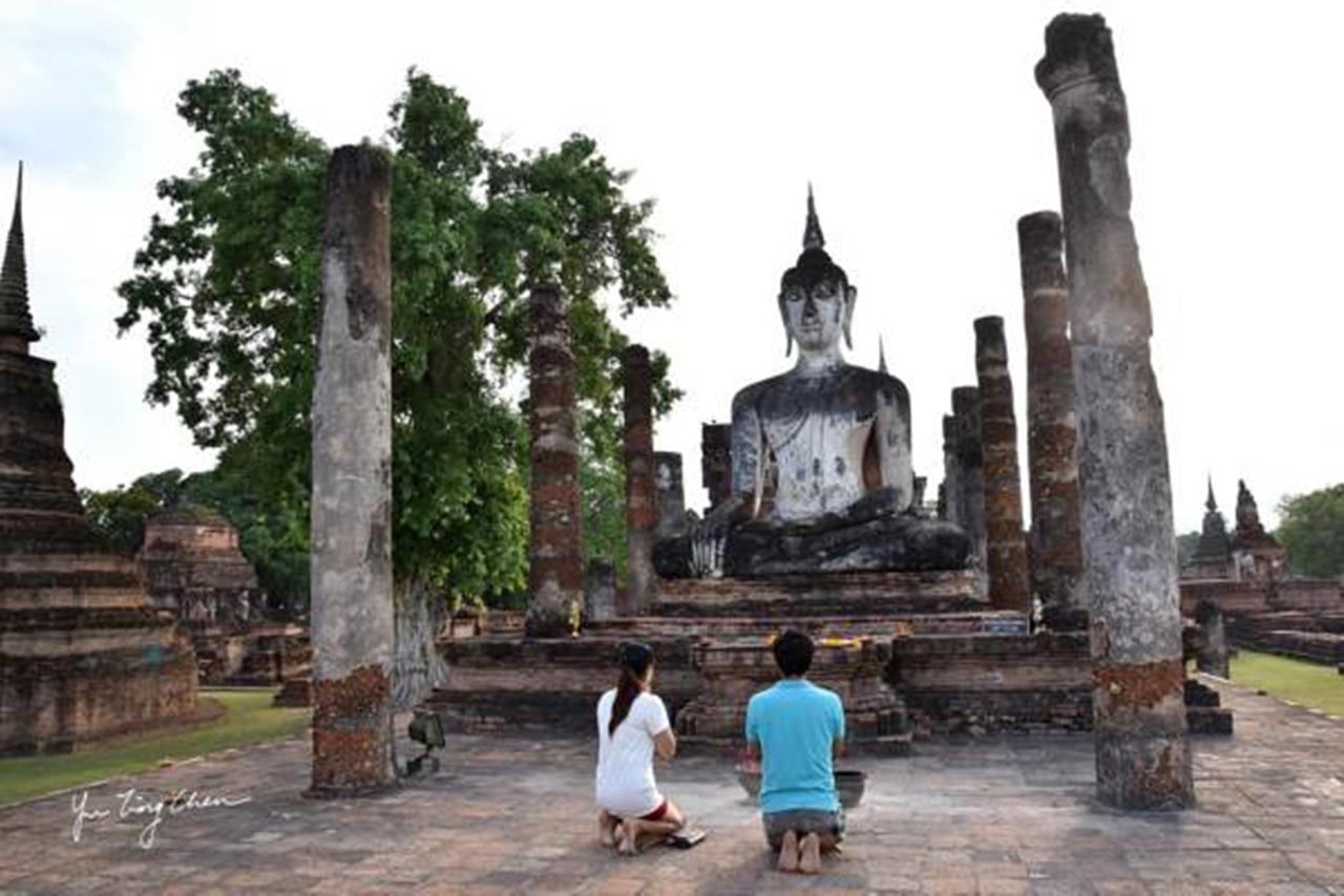 Sukhothai Cozy Hostel And Dorm Bagian luar foto